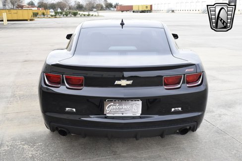 Used 2011 Chevrolet Camaro SS w/ RS Package image 3
