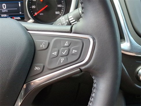 Used 2020 Chevrolet Equinox LT image 24