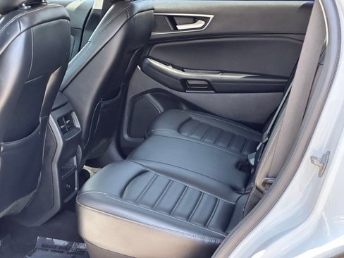 Certified 2023 Ford Edge SEL image 10