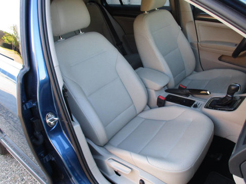 Used 2017 Volkswagen Golf Alltrack SE image 23