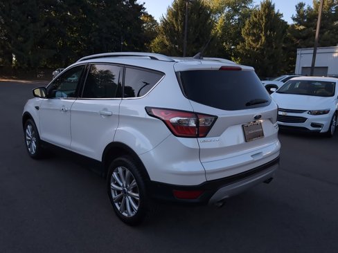 Used 2018 Ford Escape Titanium w/ Ford Safe & Smart Package image 9