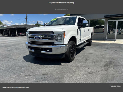 Used 2017 Ford F250 Lariat w/ Chrome Package image 1