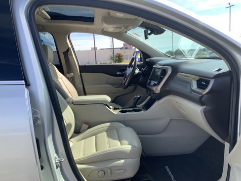 Used 2019 GMC Acadia Denali w/ Technology Package image 14