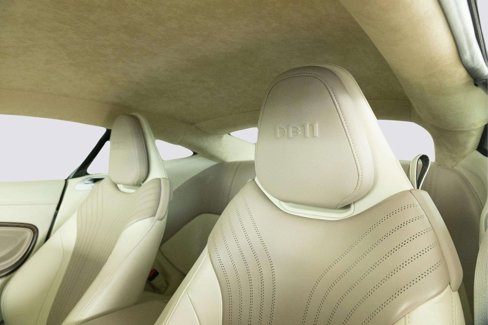 Used 2017 Aston Martin DB11 V12 image 22