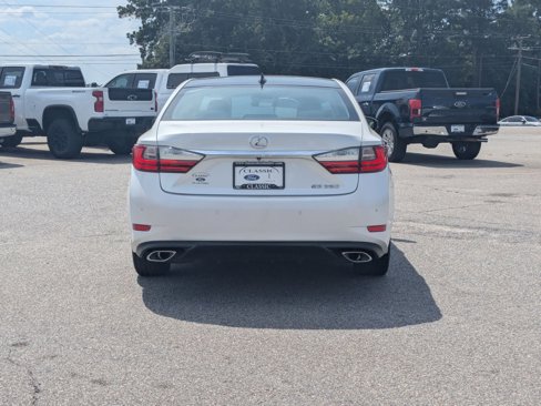 Used 2017 Lexus ES 350 image 6