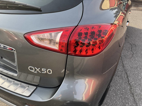 Used 2016 INFINITI QX50 AWD w/ Premium Plus Package image 9