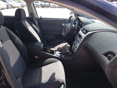 Used 2009 Chevrolet Malibu LT w/ Sun and Wheel Package image 27