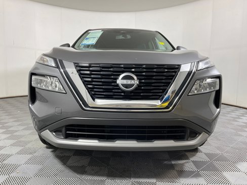 Used 2023 Nissan Rogue SV image 5