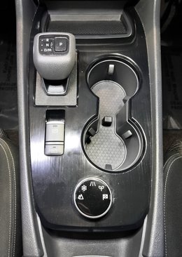 Used 2024 Nissan Rogue SV image 35