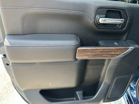 Used 2019 Chevrolet Silverado 1500 High Country image 14