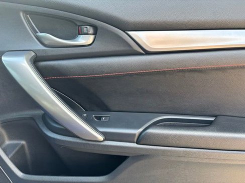 Used 2018 Honda Civic Si image 16