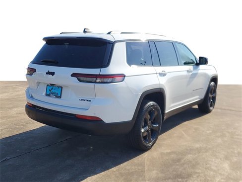 New 2025 Jeep Grand Cherokee L Limited w/ Black Appearance Package image 4