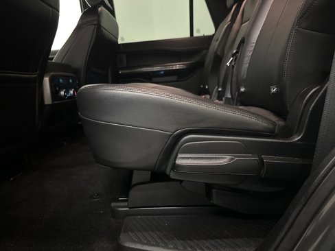 Used 2018 Ford Expedition XLT w/ Equipment Group 202A image 51