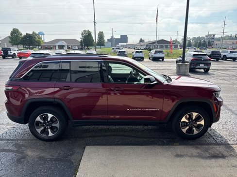 Used 2023 Jeep Grand Cherokee 4WD 4xe image 7