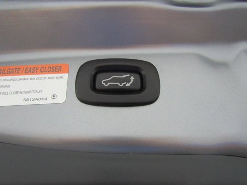 Used 2022 Mitsubishi Outlander SEL image 7