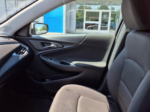 Used 2023 Chevrolet Malibu LT image 27