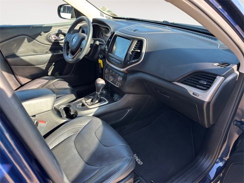 Used 2016 Jeep Cherokee Latitude image 10