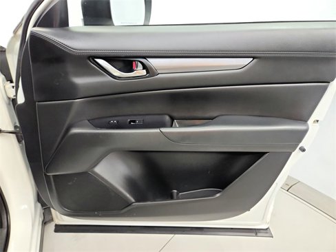 Used 2020 MAZDA CX-5 Touring image 32