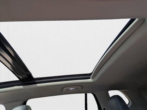 Used 2020 Buick Envision Premium w/ Driver Confidence Package image 15