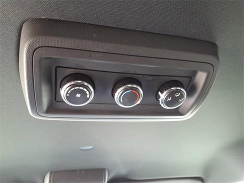 Used 2017 Dodge Grand Caravan SXT image 12