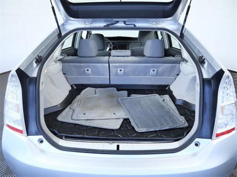 Used 2010 Toyota Prius Three image 9
