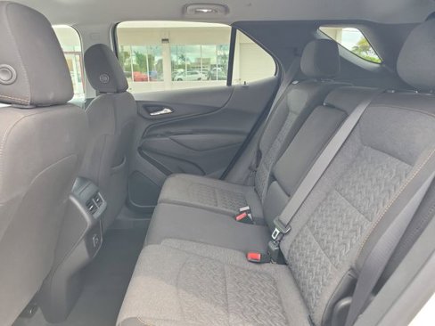 Used 2022 Chevrolet Equinox LT image 13