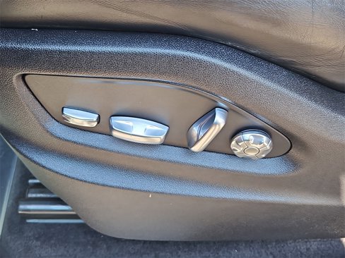 Used 2021 Porsche Cayenne Coupe image 29