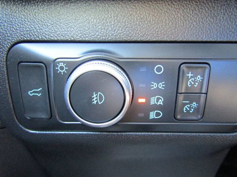 Used 2022 Ford Escape SEL image 19