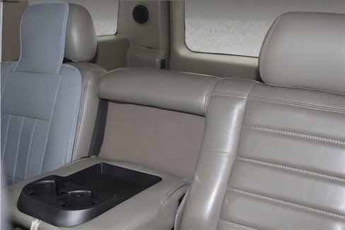 Used 2003 HUMMER H2 w/ Preferred Equipment Group image 16