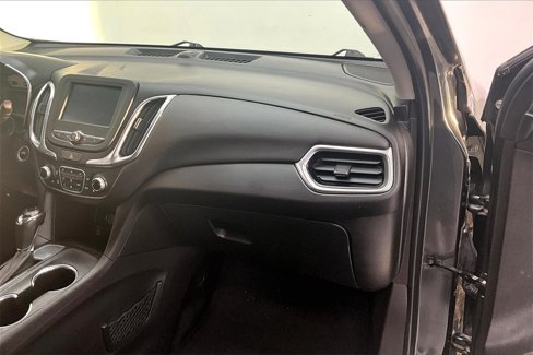 Used 2018 Chevrolet Equinox LT image 16