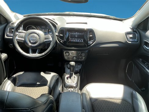 Used 2021 Jeep Compass Latitude image 16