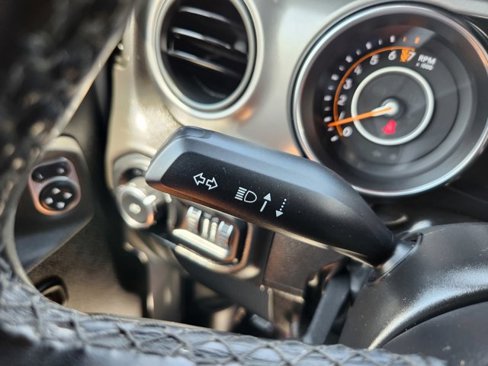 Used 2022 Jeep Wrangler Willys image 21