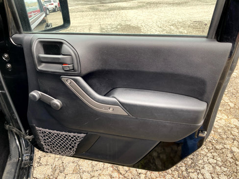 Used 2014 Jeep Wrangler Sport w/ Connectivity Group image 15