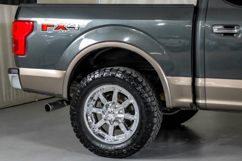 Used 2018 Ford F150 Lariat w/ Equipment Group 502A Luxury image 6