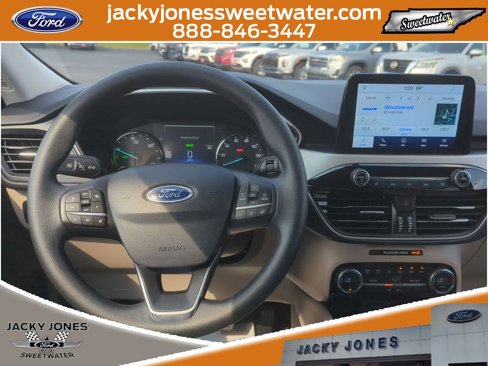 Certified 2021 Ford Escape SE w/ SE Sport Appearance Package image 14