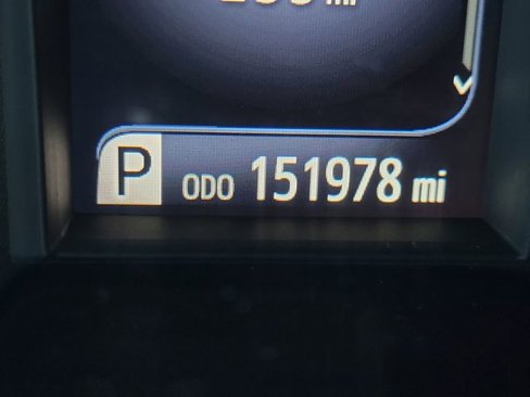 Used 2017 Toyota Camry SE image 24