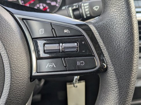 Certified 2023 Kia Forte LXS image 17