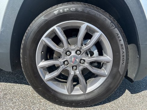 Used 2022 GMC Terrain SLT image 9