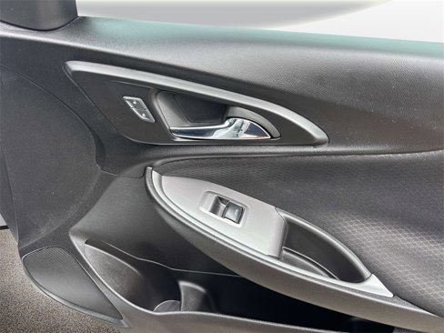 Used 2023 Chevrolet Malibu LT image 16