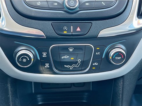 Used 2023 Chevrolet Equinox LS image 15