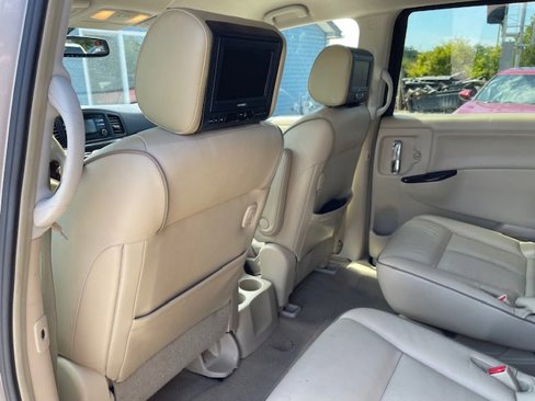 Used 2012 Nissan Quest SL image 11