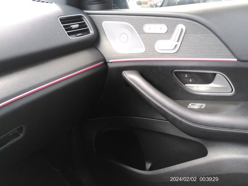 Certified 2022 Mercedes-Benz GLE 350 w/ Premium Package image 44