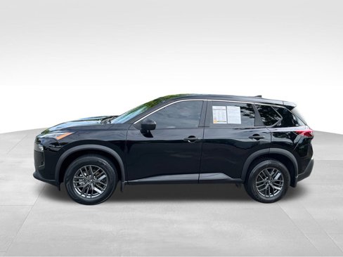 Used 2022 Nissan Rogue S image 4