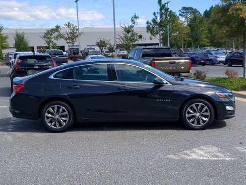 Used 2023 Chevrolet Malibu LT image 3