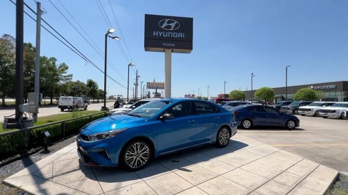 Used 2022 Kia Forte GT-Line image 6