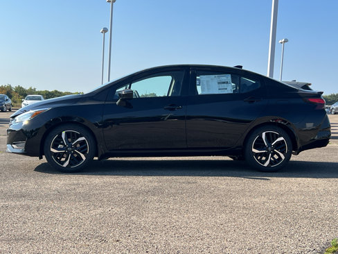 New 2025 Nissan Versa SR w/ Trunk Package image 5
