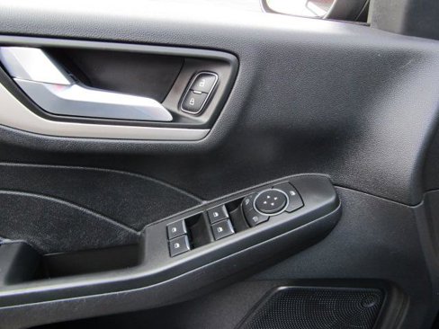 Used 2022 Ford Escape SEL image 22