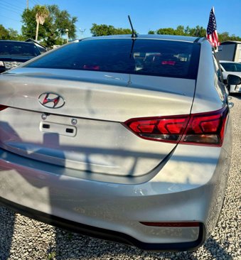 Used 2021 Hyundai Accent SE image 5
