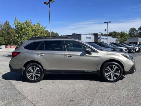Used 2019 Subaru Outback 3.6R Limited w/ Popular Package #2 image 2
