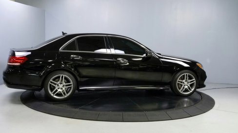 Used 2014 Mercedes-Benz E 550 4MATIC Sedan image 7